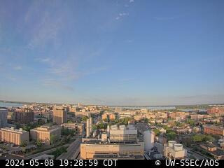 Latest east-facing rooftop camera image.